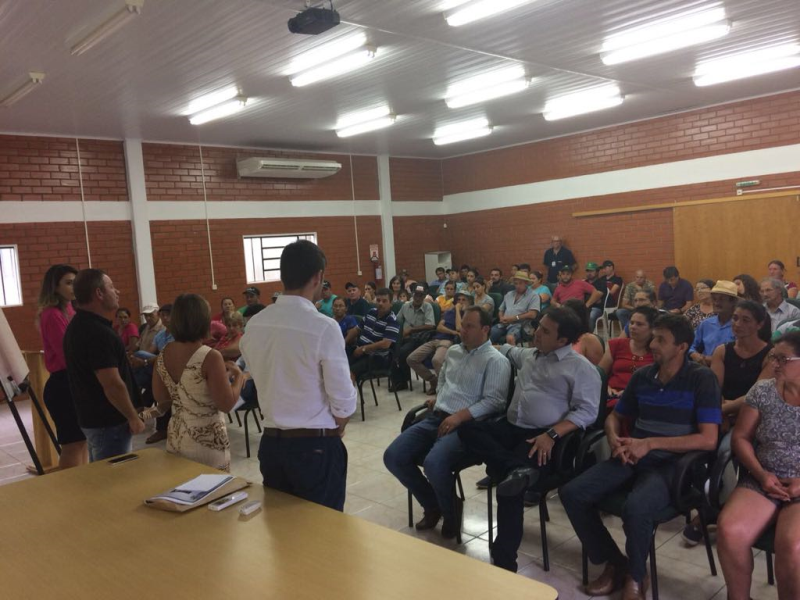 Encontro entre Assentados e Incra 